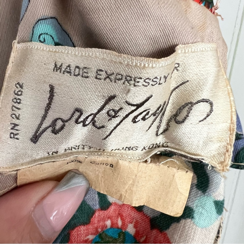 Lord & Taylor Vintage Sleeveless Floral Shiftdress Mixed Print - Picture 6 of 6